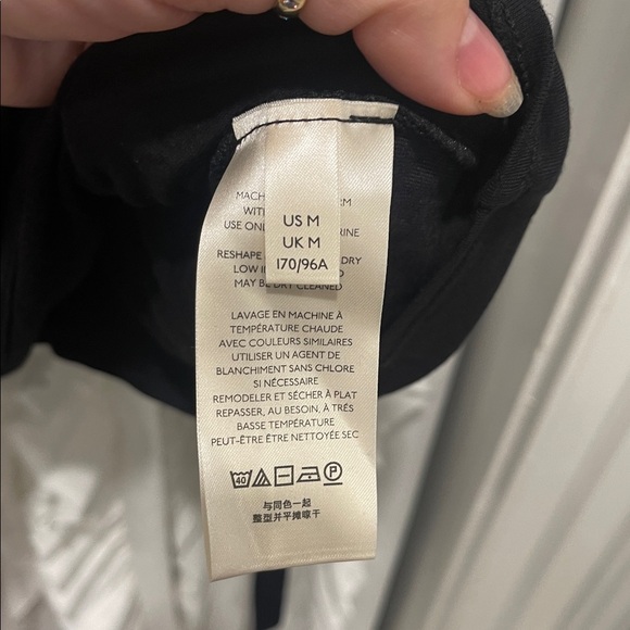 Free People Black Chelsea plunging v-neck dress euc women’s medium - Picture 9 of 9